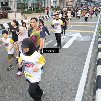 Runner Photo 4530770