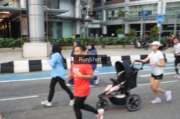 Runner Photo 4530812