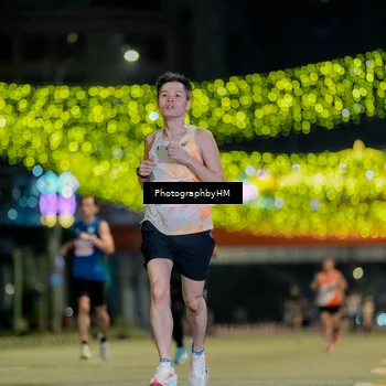 Runner Photo 4530870