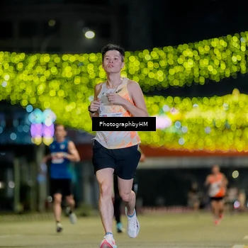 Runner Photo 4530890