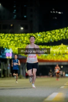 Runner Photo 4530899