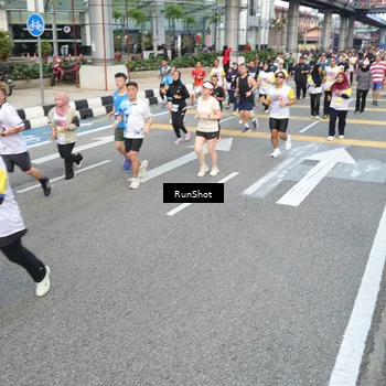 Runner Photo 4530917