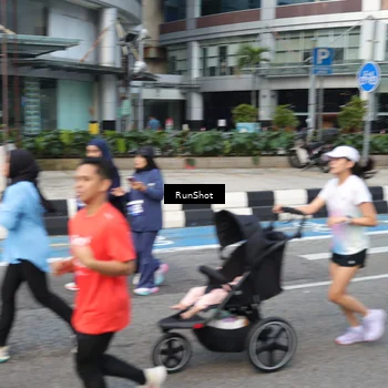 Runner Photo 4530947