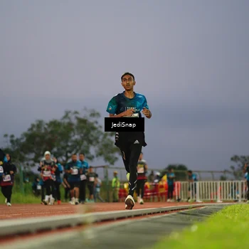 Runner Photo 4531098