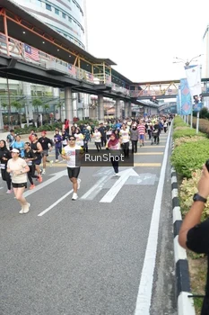 Runner Photo 4531276