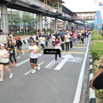 Runner Photo 4531716
