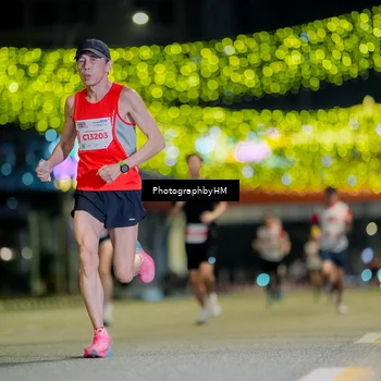Runner Photo 4532003