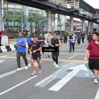 Runner Photo 4532043