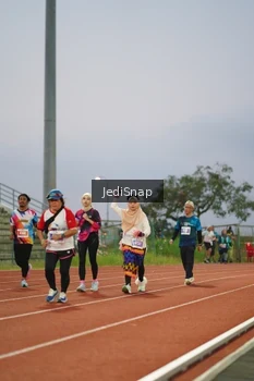 Runner Photo 4532060