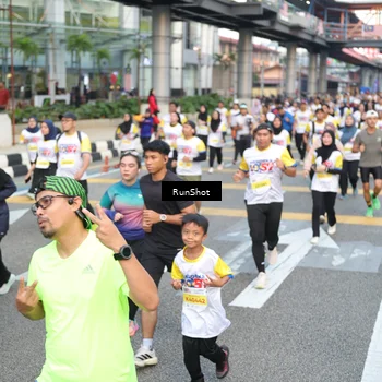 Runner Photo 4532098