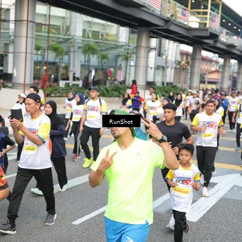Runner Photo 4532116