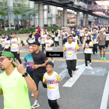 Runner Photo 4532170