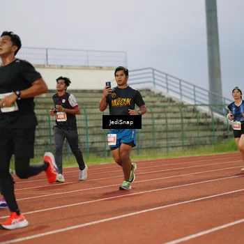 Runner Photo 4532370