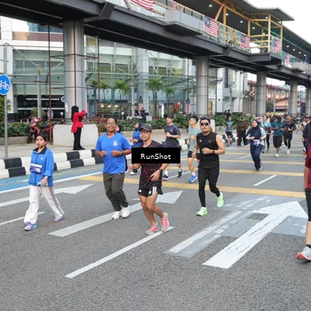 Runner Photo 4532418