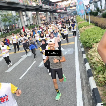 Runner Photo 4532441