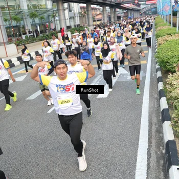 Runner Photo 4532447