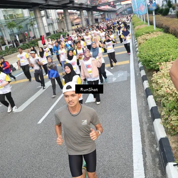 Runner Photo 4532486