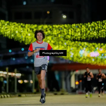 Runner Photo 4532495