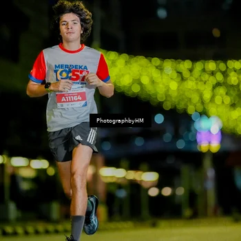 Runner Photo 4532592