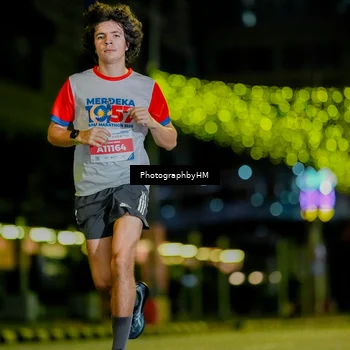 Runner Photo 4532609