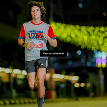 Runner Photo 4532624