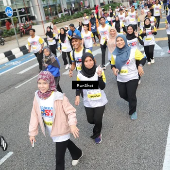 Runner Photo 4532799
