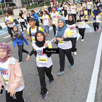 Runner Photo 4532859