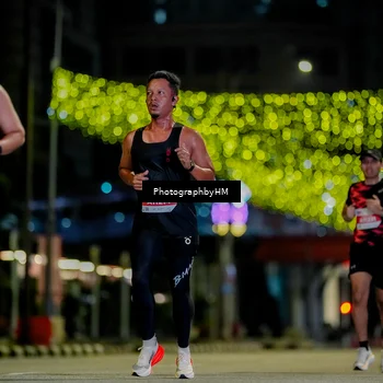 Runner Photo 4532872