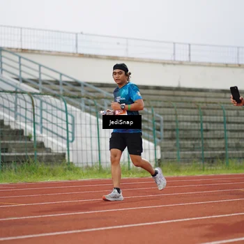 Runner Photo 4533105