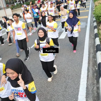 Runner Photo 4533128