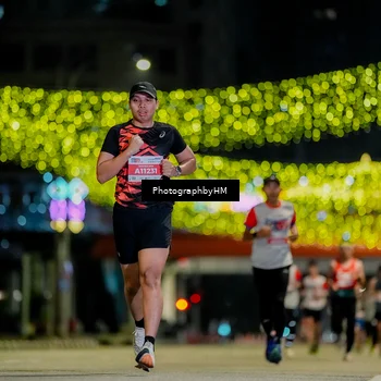 Runner Photo 4533142