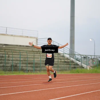 Runner Photo 4533162