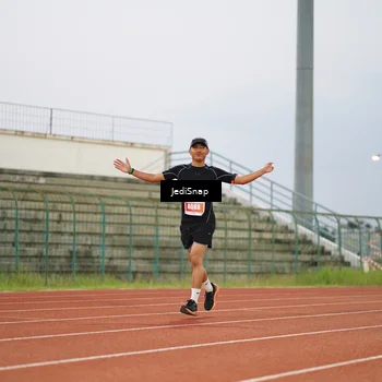 Runner Photo 4533172