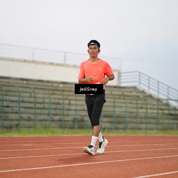 Runner Photo 4533211