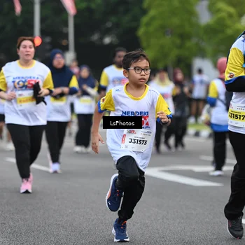 Runner Photo 4533213