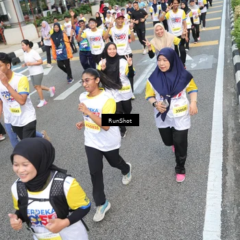 Runner Photo 4533234