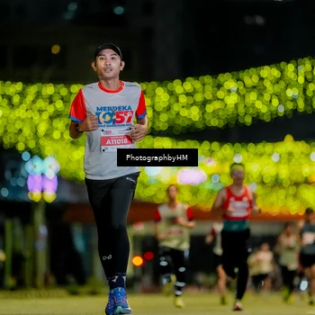 Runner Photo 4533253