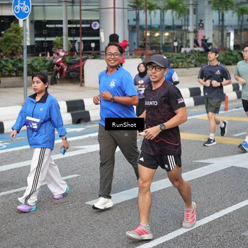 Runner Photo 4533335