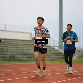 Runner Photo 4533370