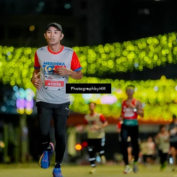 Runner Photo 4533405