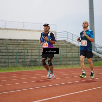 Runner Photo 4533454