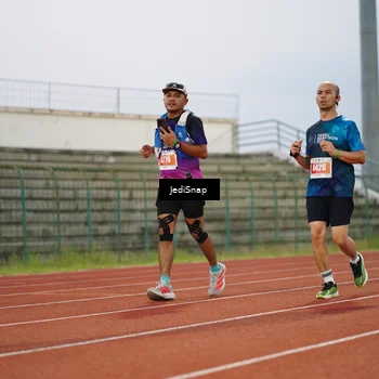 Runner Photo 4533456