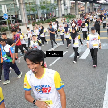 Runner Photo 4533511
