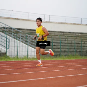 Runner Photo 4533525