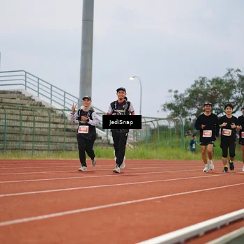 Runner Photo 4533565