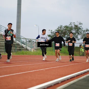 Runner Photo 4533577