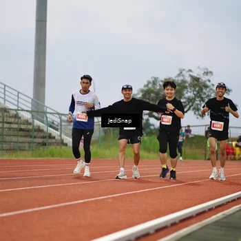 Runner Photo 4533608