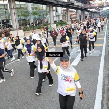 Runner Photo 4533649