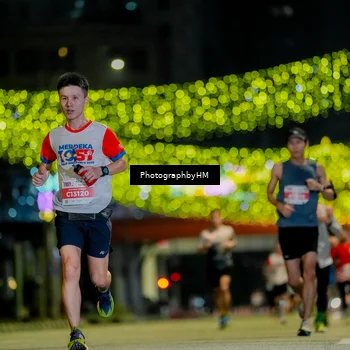 Runner Photo 4533697