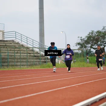 Runner Photo 4533747